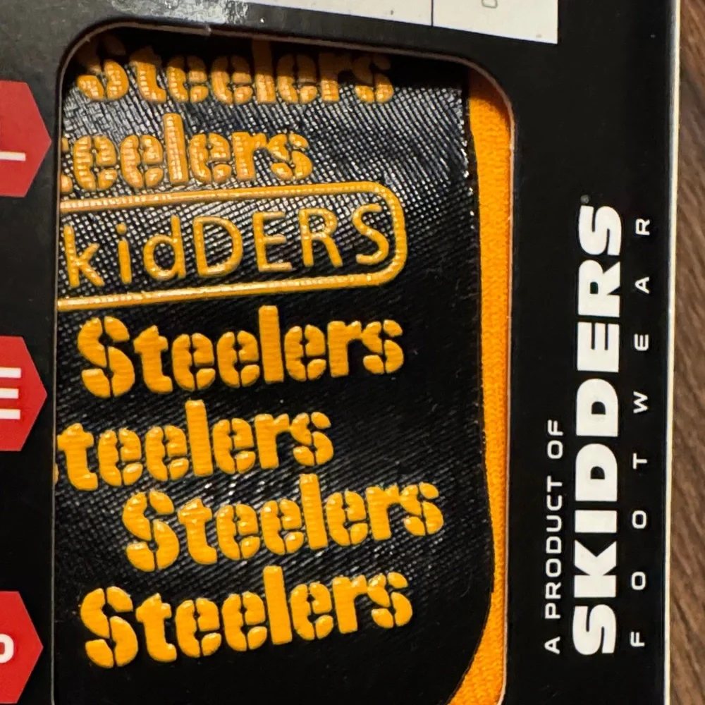 NFL Steelers Kids Gripper Socks in Yellow and Black - Size 6 Months